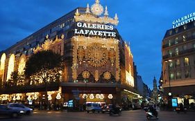 Grand 2 Pieces Balcon Parking Porte Paris