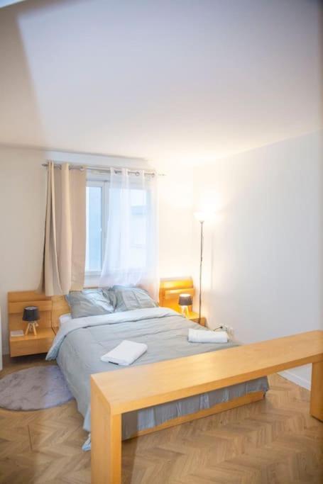 Grand 2 Pieces Balcon Parking Porte Paris Aubervilliers Exterior foto